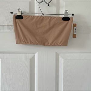 NWT SKIMS - FITS EVERYBODY BANDEAU